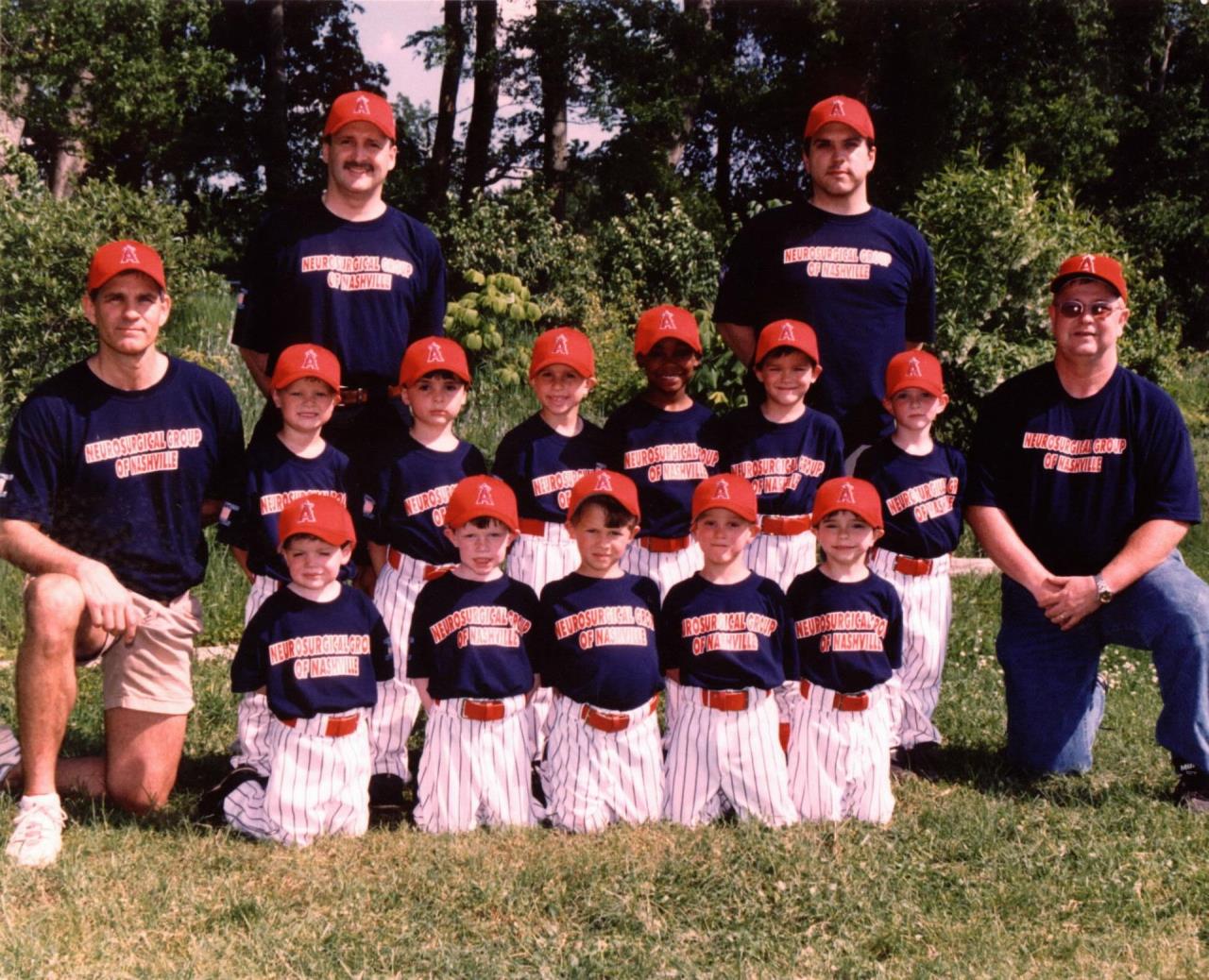 photo of baseball players from 2004