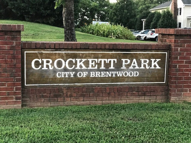 Crockett Park sign