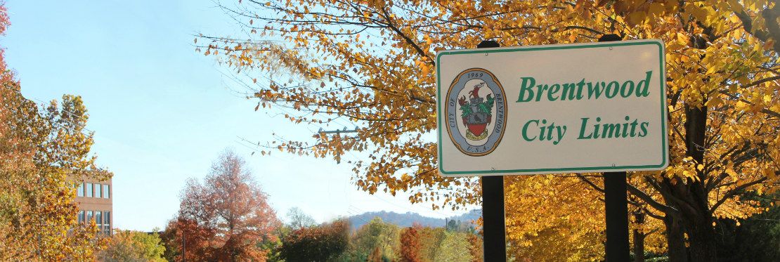 Fall - City Limits Sign - IMG_7041