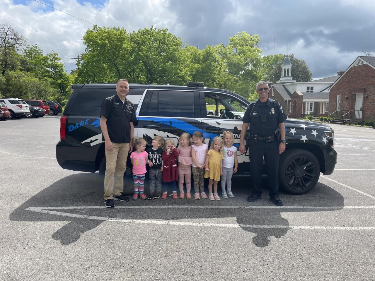 Photo of Kids at Bike Rodeo with Dare Officers